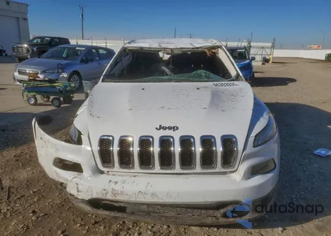2018 Jeep Cherokee Latitude Plus z USA, uszkodzony, nr VIN 1C4PJLLB5JD511384